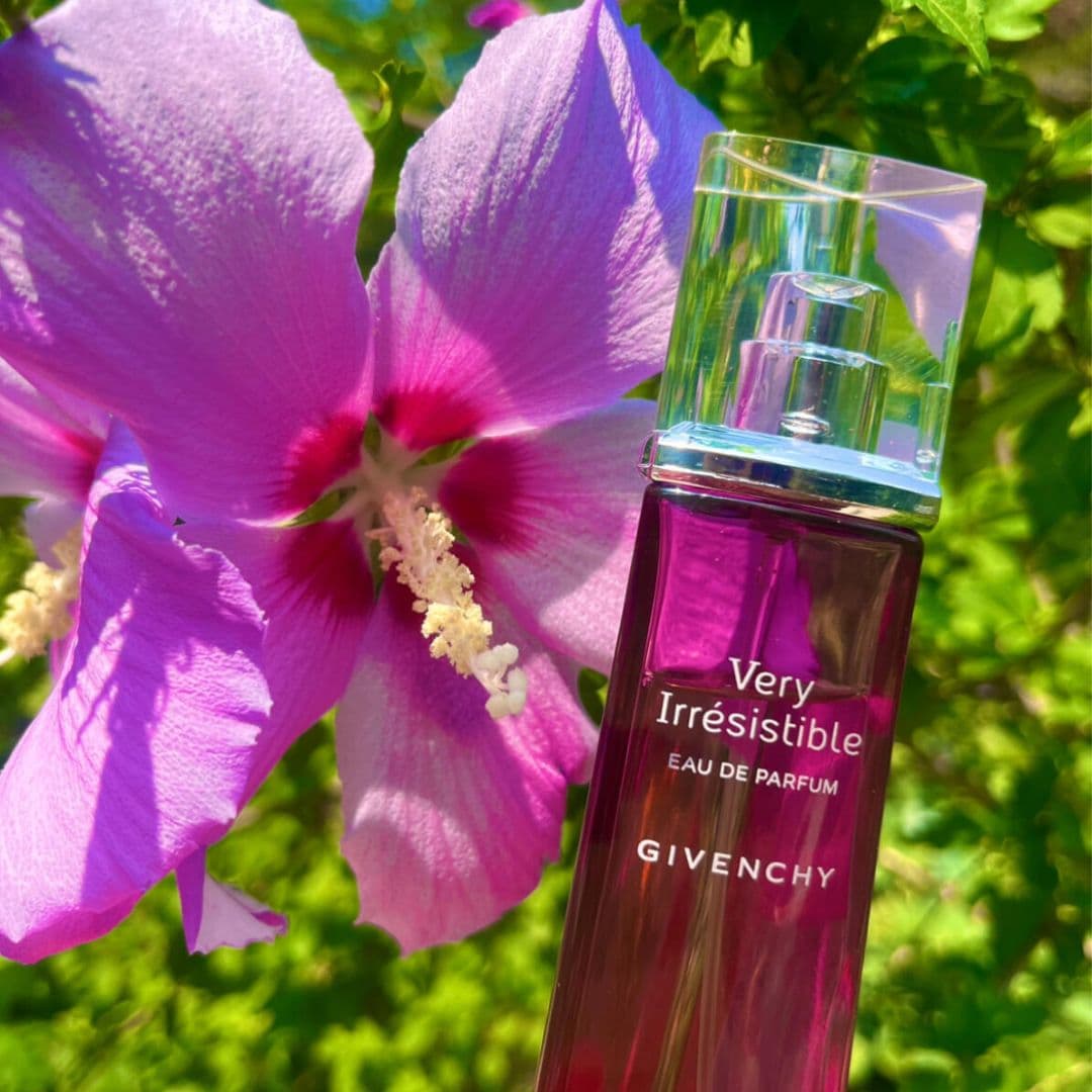GIVENCHY VERY IRRESISTIBLE EAU DE PARFUM — miniatura 2